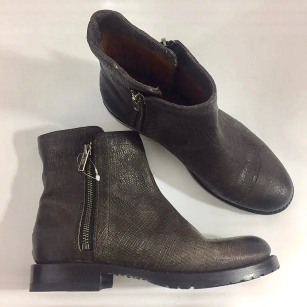 Frye ‘Addie’ boots FINAL PRICE
